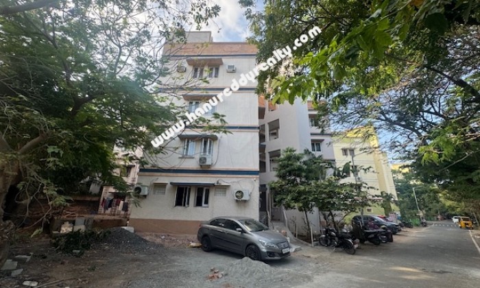 2 BHK Flat for Sale in Thiruvanmiyur