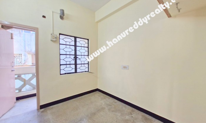 2 BHK Flat for Sale in Alandur