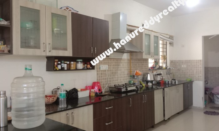 2 BHK Flat for Sale in Padur