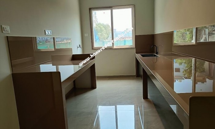 3 BHK Flat for Sale in Koregaon Park Annex