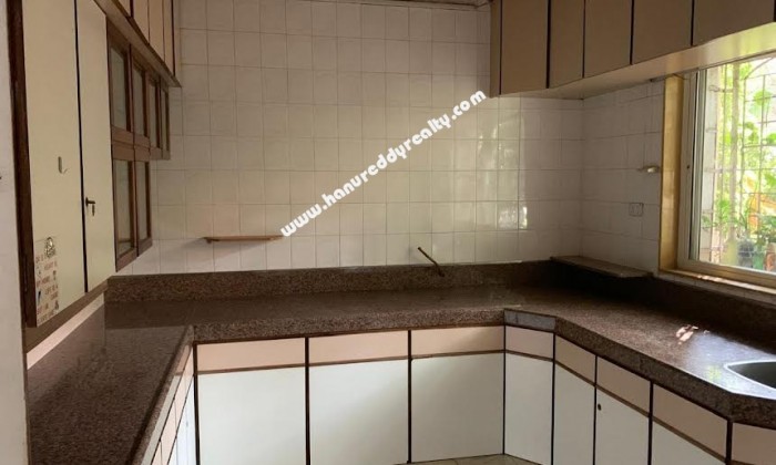 2 BHK Flat for Sale in Koregaon Park