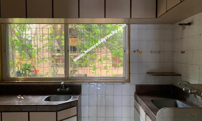 2 BHK Flat for Sale in Koregaon Park