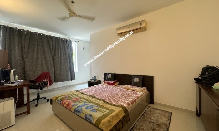 4 BHK Villa for Sale in Uthandi