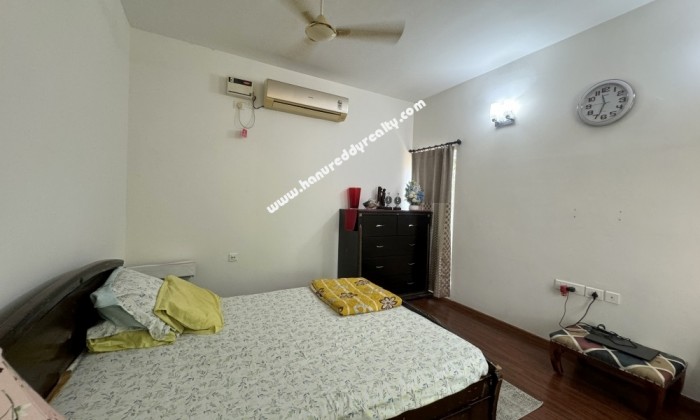 4 BHK Villa for Sale in Uthandi