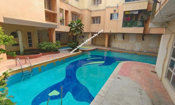 3 BHK Flat for Sale in Virugambakkam