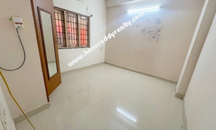 2 BHK Flat for Sale in Madipakkam