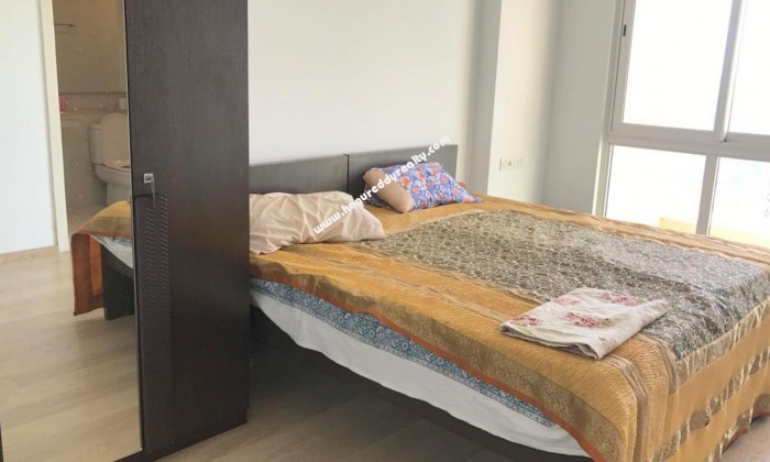 4 BHK Flat for Rent in Uthandi