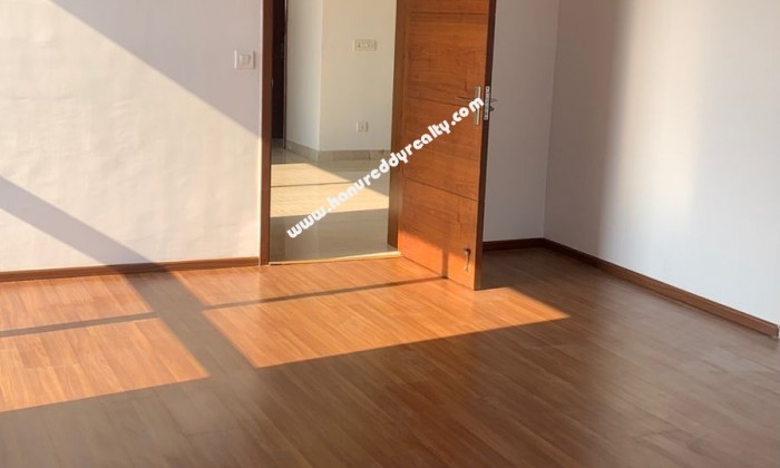 4 BHK Duplex Flat for Rent in Gopalapuram
