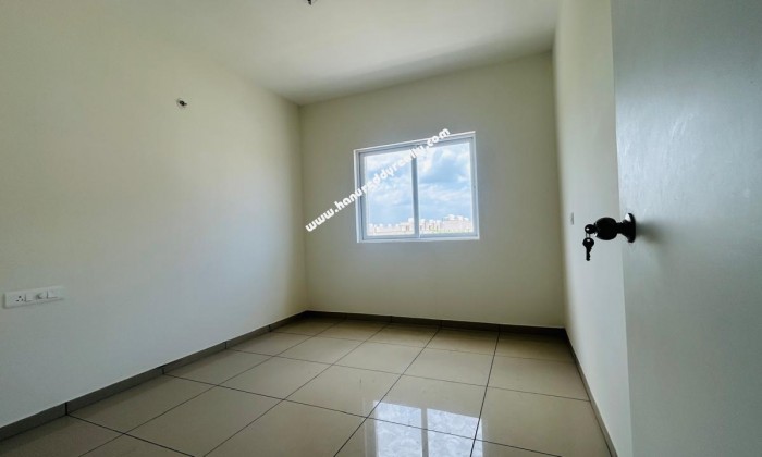 3 BHK Flat for Sale in Vengaivasal