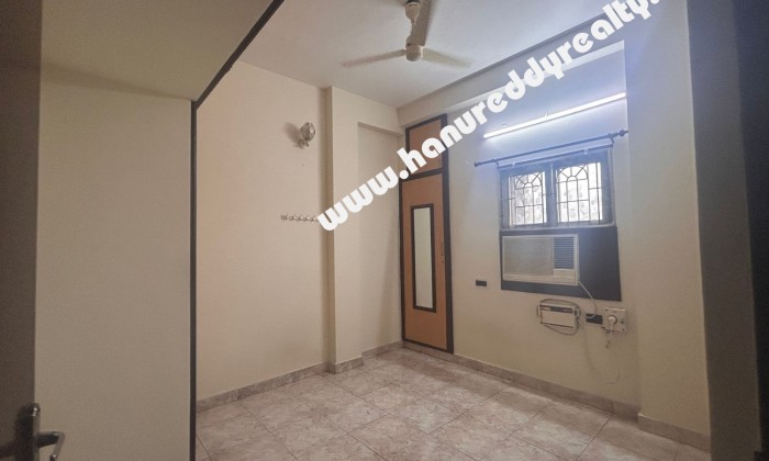 2 BHK Flat for Rent in Mahalingapuram