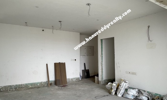 4 BHK Flat for Sale in Koyambedu