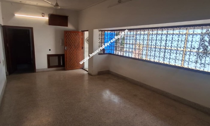4 BHK Independent House for Sale in Yadavagiri