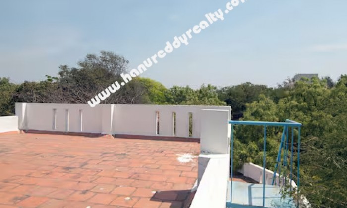 2 BHK Independent House for Rent in Injambakkam