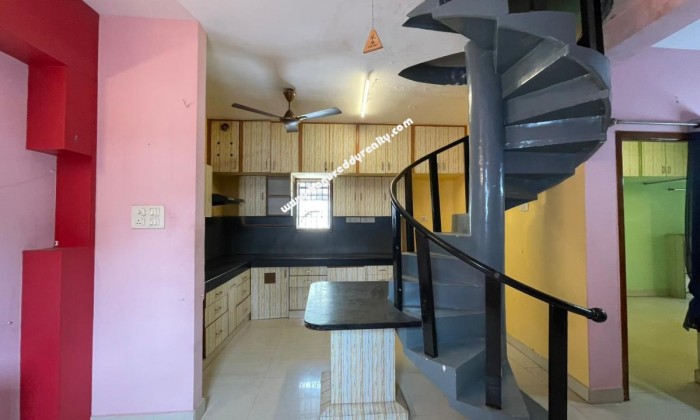 2 BHK Duplex House for Sale in West Mambalam