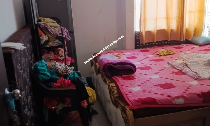 1 BHK Flat for Sale in Mohamad Wadi