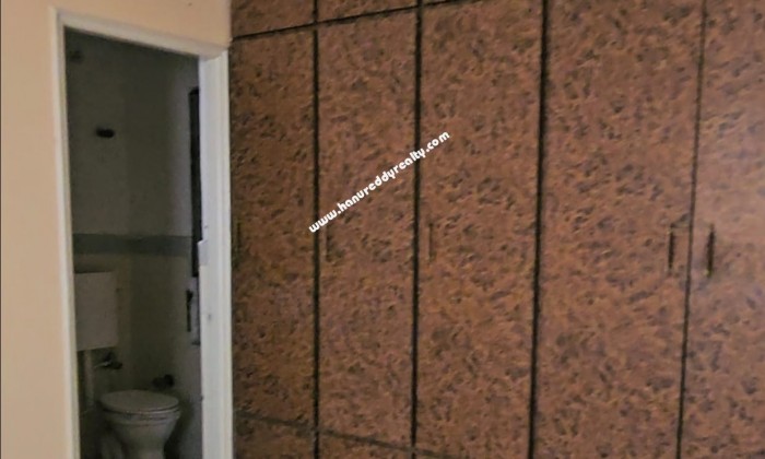 2 BHK Flat for Sale in Vani Vilas Mohalla