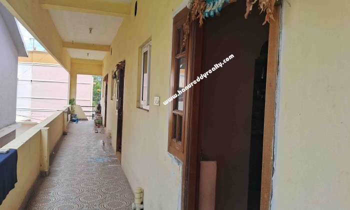 6 BHK Standalone Building for Sale in Kuniamuthur