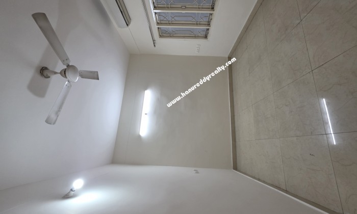 3 BHK Flat for Sale in Kondapur