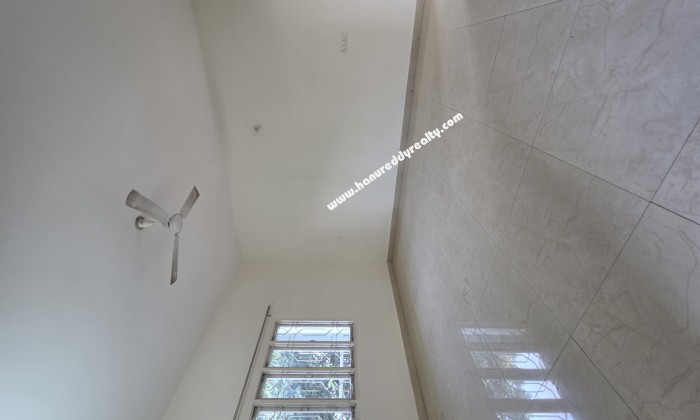 3 BHK Flat for Sale in Kondapur