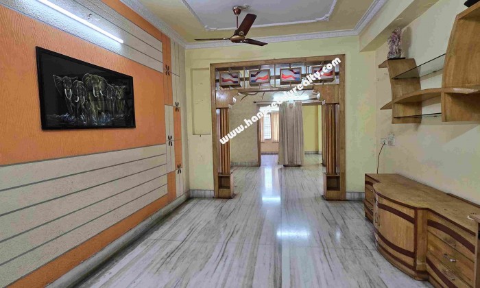 3 BHK Flat for Sale in Siripuram