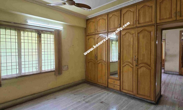 3 BHK Flat for Sale in Siripuram