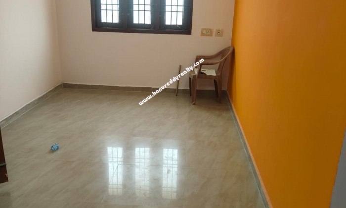 2 BHK Flat for Sale in Sholinganallur