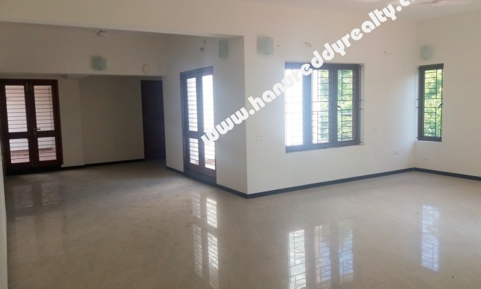 2 BHK Flat for Sale in Alwarpet