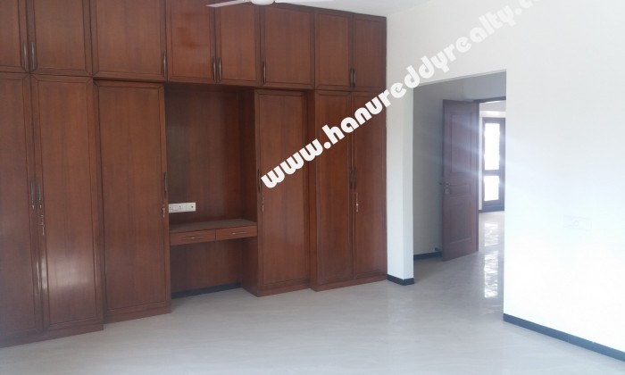 2 BHK Flat for Sale in Alwarpet