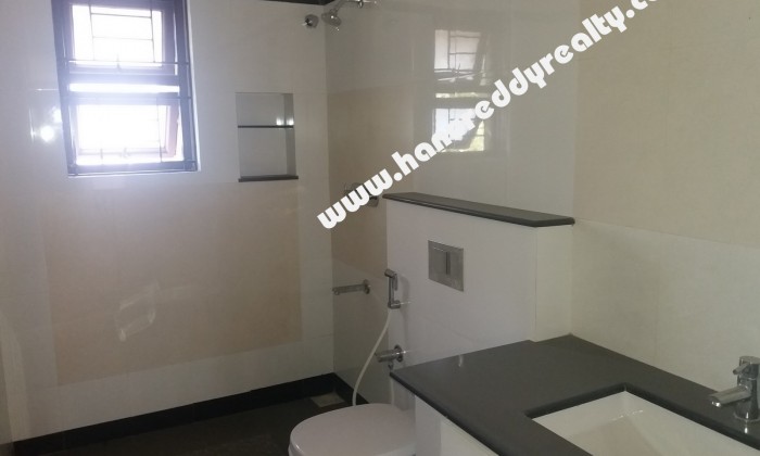 2 BHK Flat for Sale in Alwarpet