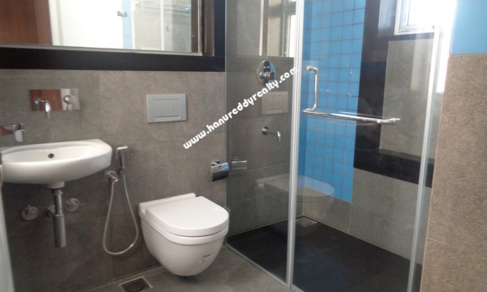 4 BHK Independent House for Rent in Akkarai