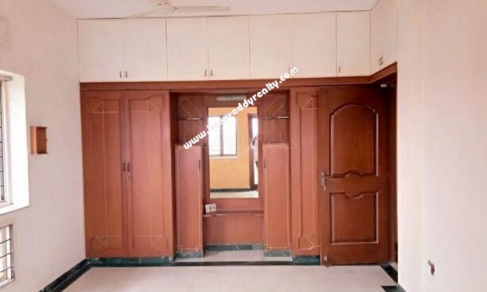 4 BHK Flat for Sale in Besant Nagar