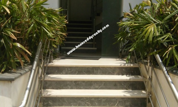3 BHK Flat for Sale in Race Course