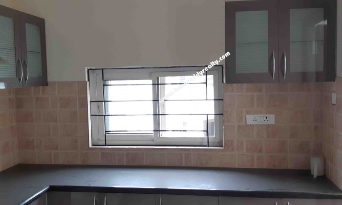 3 BHK Flat for Sale in Hitechcity