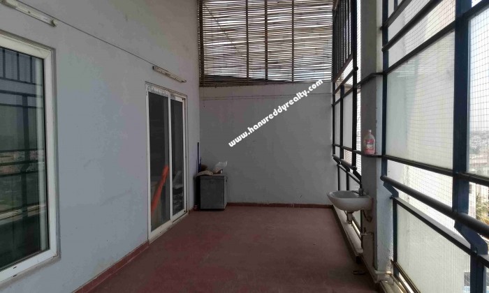 4 BHK Penthouse for Rent in Old Madras Road