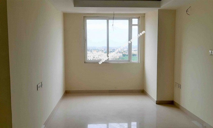 4 BHK Flat for Rent in Nolambur