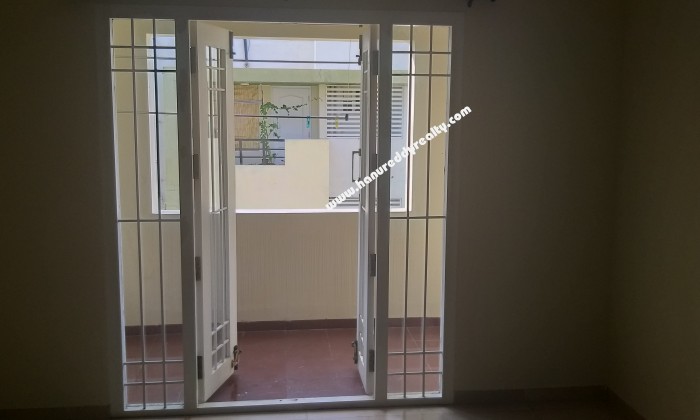 3 BHK Flat for Sale in Idikarai