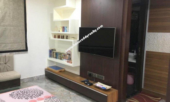 5 BHK Flat for Rent in Mylapore