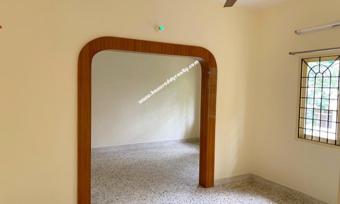 2 BHK Flat for Sale in Mandaveli