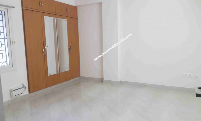 3 BHK Flat for Rent in Raja Annamalaipuram