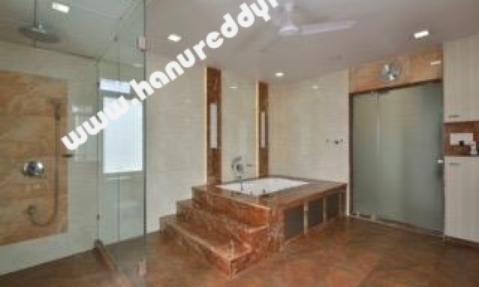 6 BHK Flat for Sale in Magarpatta