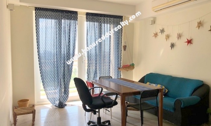 4 BHK Flat for Rent in Egmore