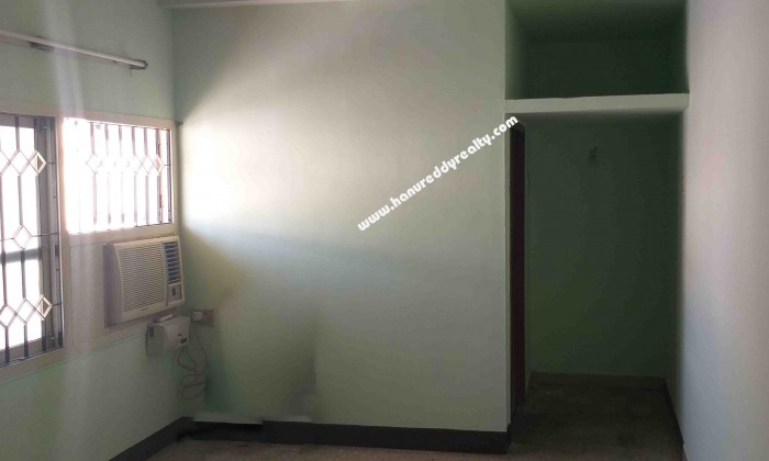 2 BHK Flat for Rent in Ram Nagar