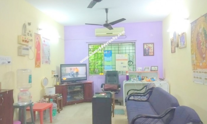 2 BHK Flat for Sale in Adyar
