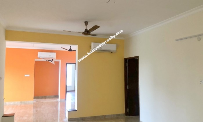 3 BHK Flat for Rent in Kotturpuram