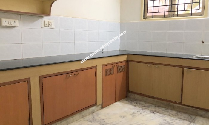 3 BHK Flat for Rent in Nungambakkam