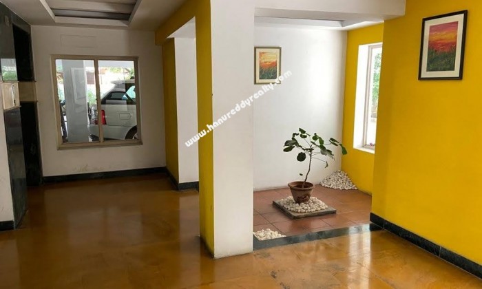 3 BHK Flat for Rent in Poes Garden