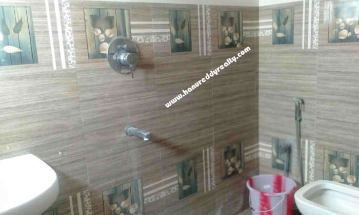 2 BHK Flat for Sale in Tatabad