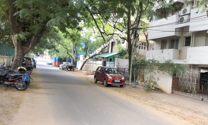 3 BHK Flat for Sale in Poes Garden