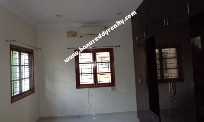 4 BHK Villa for Rent in Iyyappanthangal