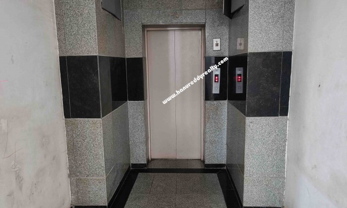 2 BHK Flat for Sale in Peelamedu